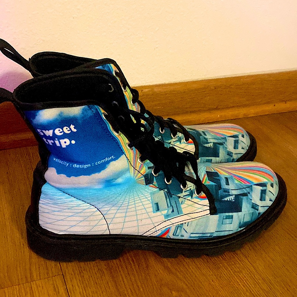 Sweet Trip Canvas Boots